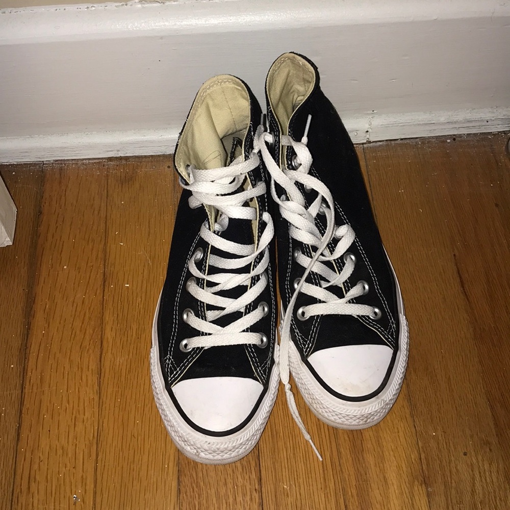 Black converse